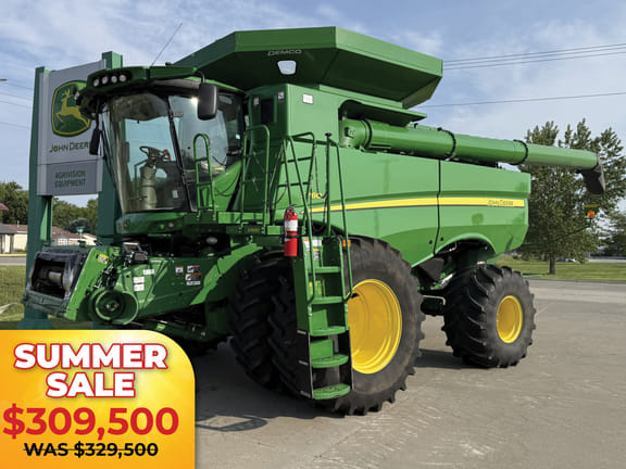 2021 John Deere S780 Image