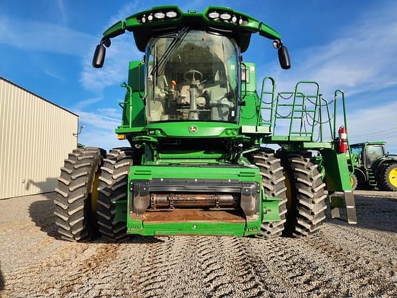 Image of John Deere S780 equipment image 2