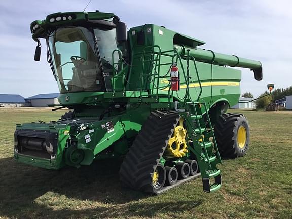 Image of John Deere S780 Primary image