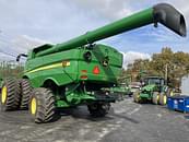 Thumbnail image John Deere S780 3