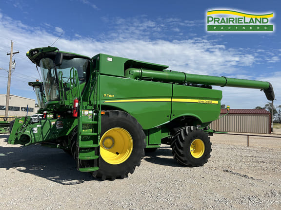 2021 John Deere S780 Equipment Image0