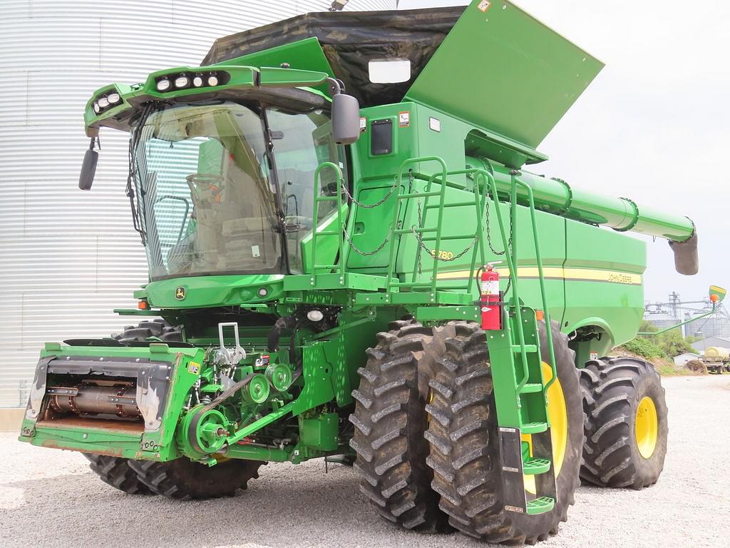Image of John Deere S780 Primary image