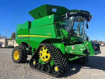 Main image John Deere S780
