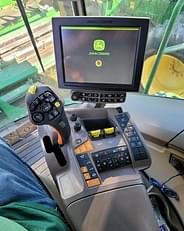 Main image John Deere S780 11