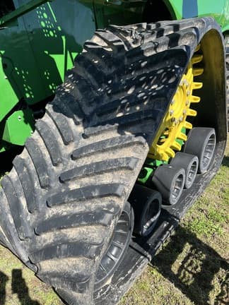 Image of John Deere S780 equipment image 4