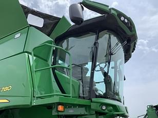 Main image John Deere S780 7