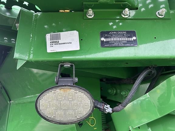 Image of John Deere S780 equipment image 4