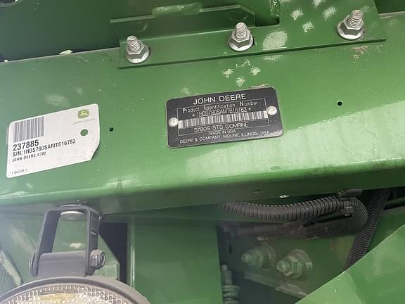 Image of John Deere S780 equipment image 1