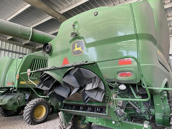 Image of John Deere S780 equipment image 4