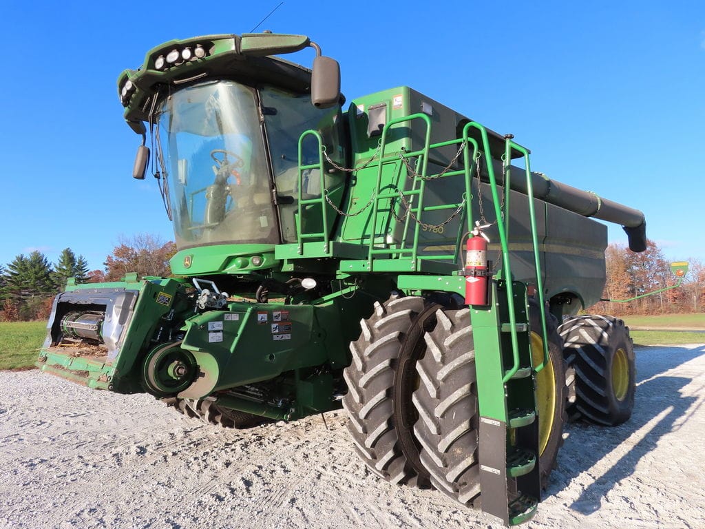 2021 John Deere S780 Equipment Image0