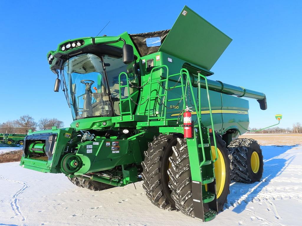 Image of John Deere S780 Primary image