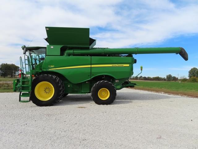 Image of John Deere S780 equipment image 4