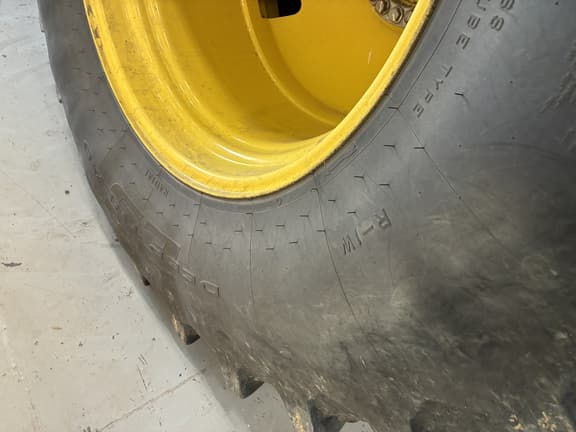 Image of John Deere S780 equipment image 4