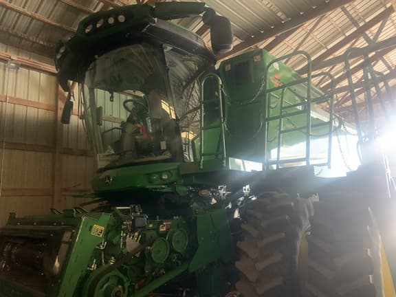 Image of John Deere S780 Primary image