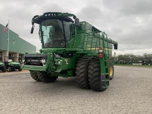2021 John Deere S780 Image