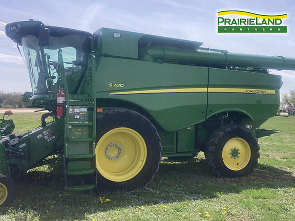 Image of John Deere S780 Primary image