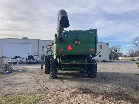 Image of John Deere S780 equipment image 3