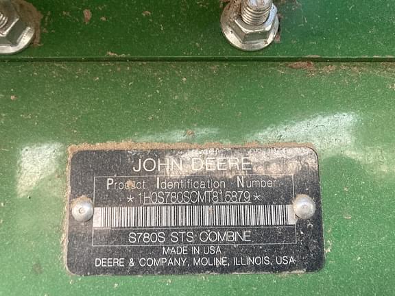 Image of John Deere S780 equipment image 1