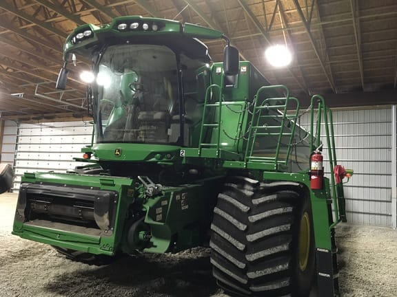 2021 John Deere S780 Equipment Image0