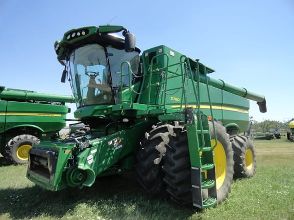 2021 John Deere S780 Equipment Image0
