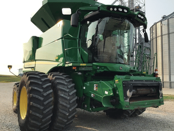 Main image John Deere S780