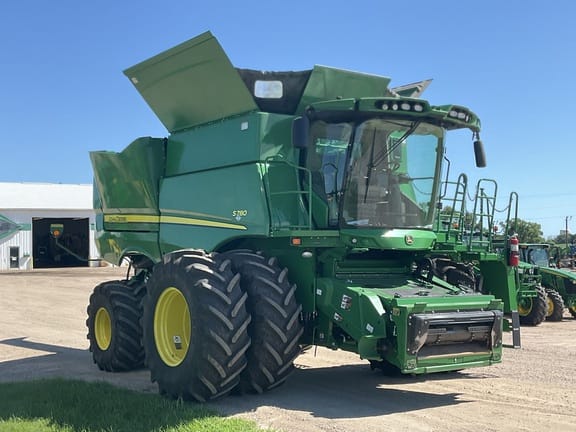 2021 John Deere S780 Equipment Image0