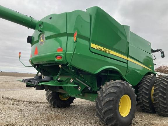 Image of John Deere S780 equipment image 3