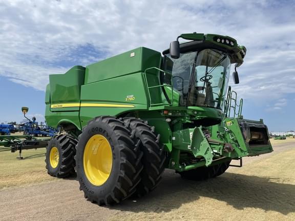 Image of John Deere S780 equipment image 3