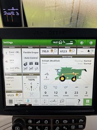 Image of John Deere S780 equipment image 4