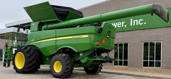 Image of John Deere S780 equipment image 4