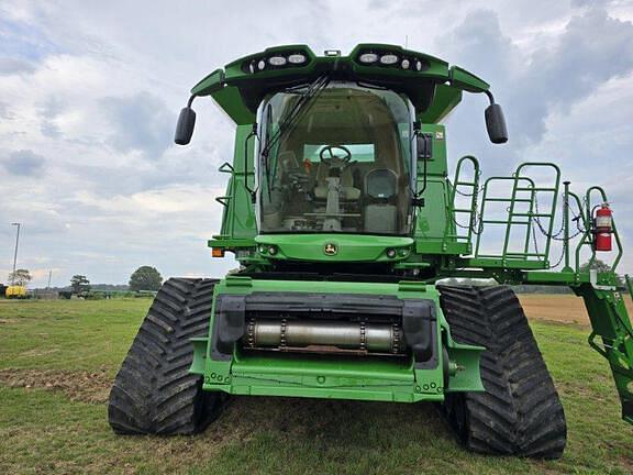 Image of John Deere S780 equipment image 1