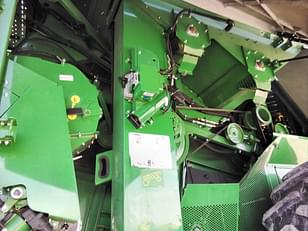 Main image John Deere S780 32