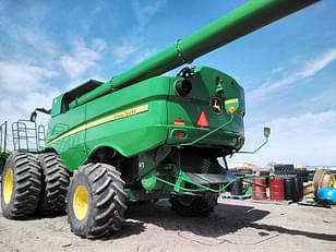 Main image John Deere S780 8