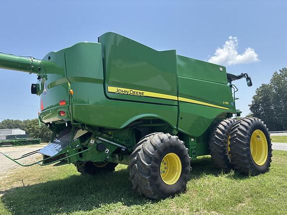 Image of John Deere S780 equipment image 4