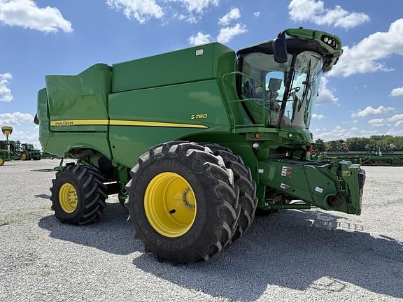 Image of John Deere S780 equipment image 3