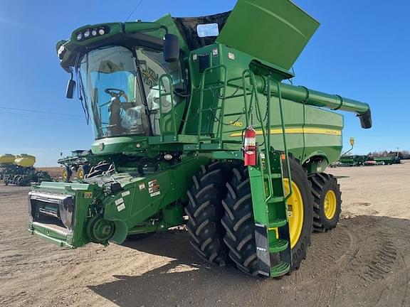Image of John Deere S780 Primary image