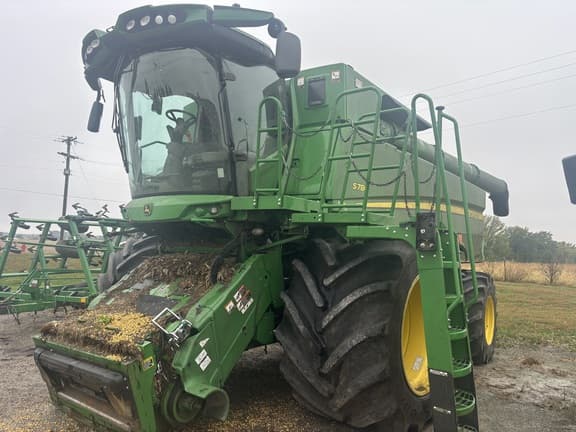 Image of John Deere S780 Primary image