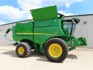 2021 John Deere S780 Image