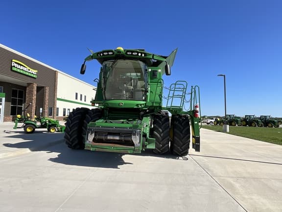 Image of John Deere S780 equipment image 3