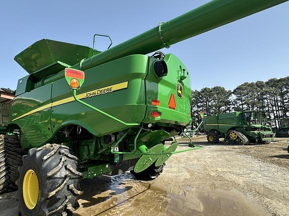 Image of John Deere S780 equipment image 3