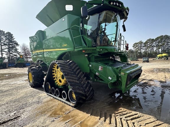 2021 John Deere S780 Equipment Image0