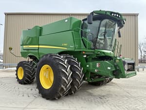 2021 John Deere S780 Image