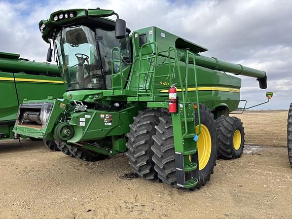 Image of John Deere S780 Primary image