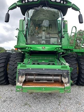 Image of John Deere S780 equipment image 2