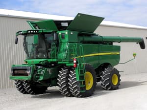 2021 John Deere S780 Image