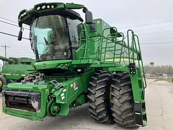 2021 John Deere S780 Equipment Image0