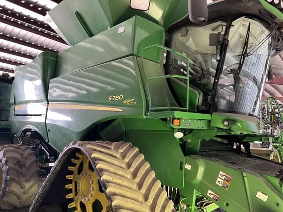Image of John Deere S780 Primary image