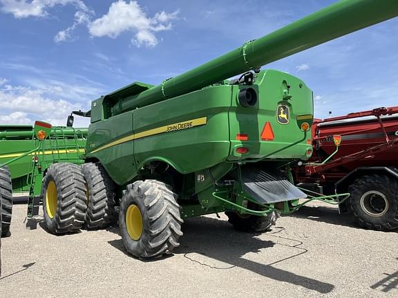 Image of John Deere S780 equipment image 3
