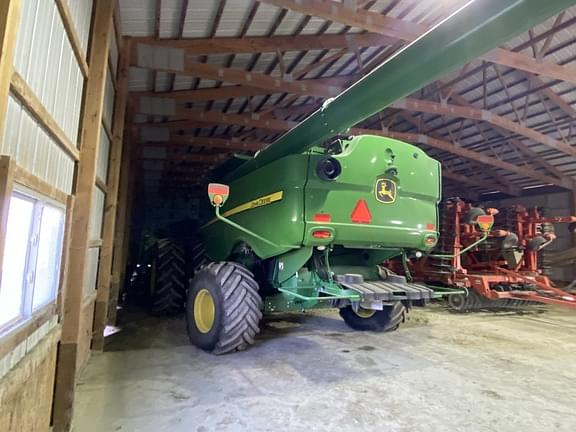 Image of John Deere S780 equipment image 4