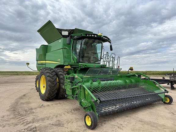 Image of John Deere S780 equipment image 2